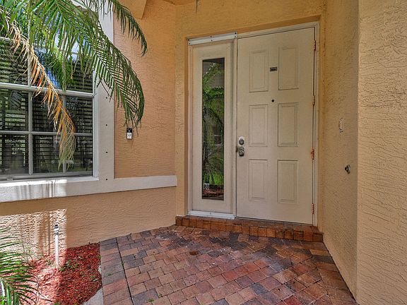 5th image of 5087 Starblaze Drive
