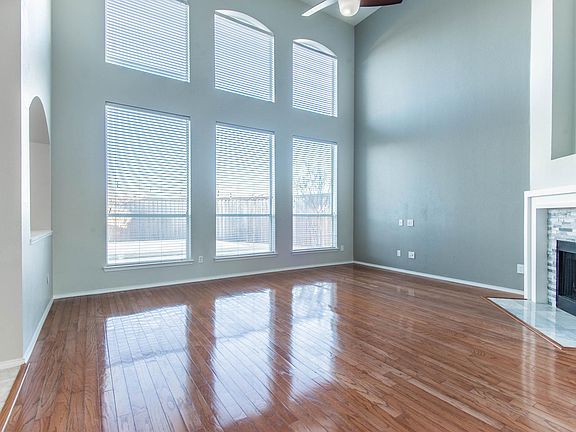 4th image of 1521 Hidden Cove Ct
