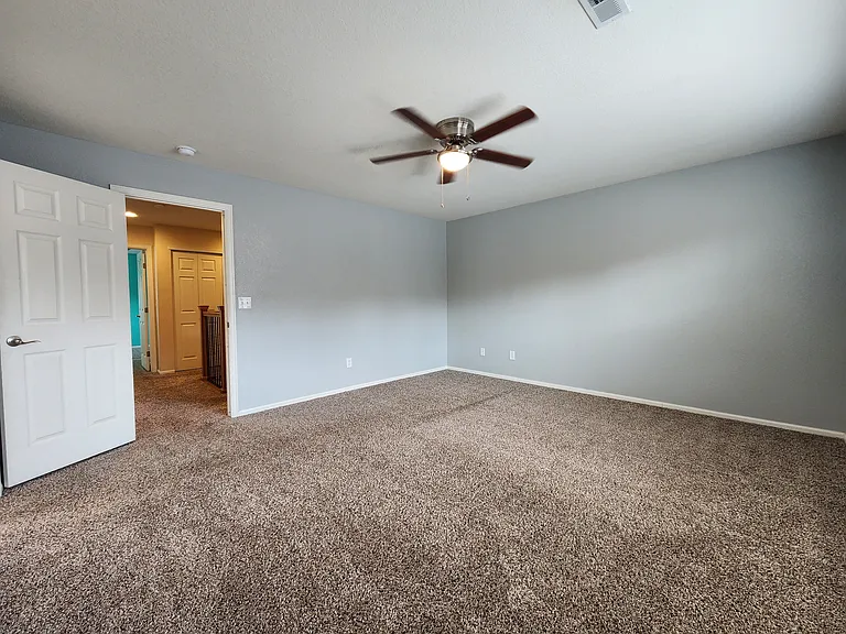 17170 Waterhouse Cir #B — Photo 27
