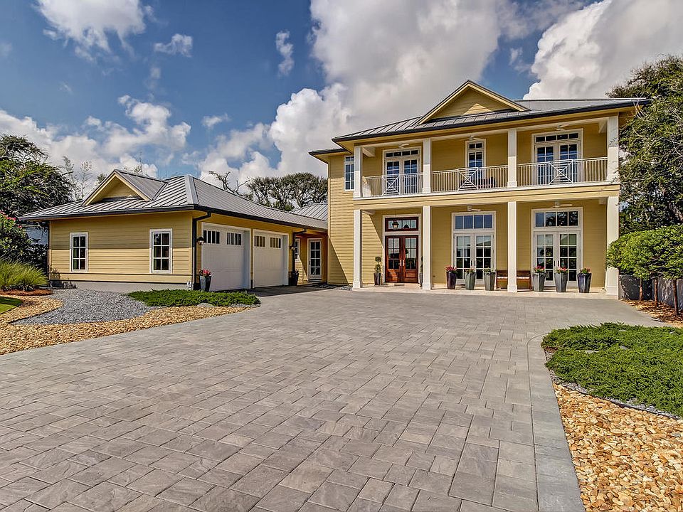 1st image of 95361 Spinnaker Dr