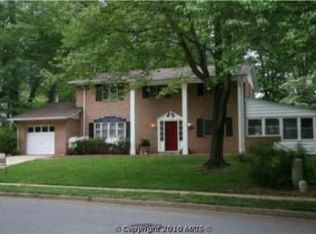 5079 Coleridge Dr, Fairfax, VA 22032