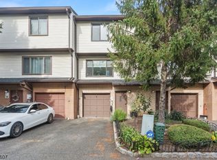 404-406 Chestnut St #39, Greenville, NJ 07105