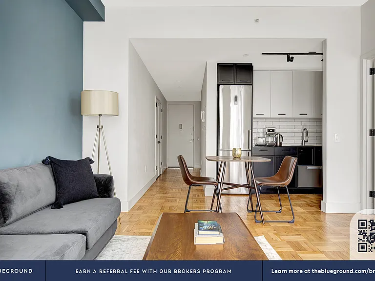 67 Wall St #18B — Photo 3
