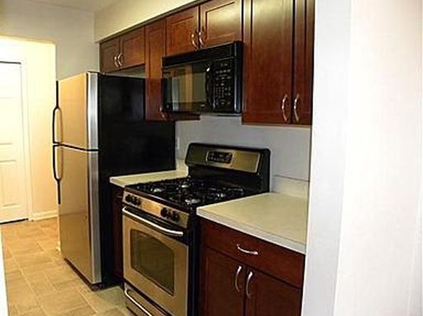 127 Fieldcrest St APT 101