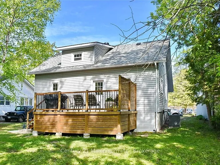 85 Glenwood Dr — Photo 7