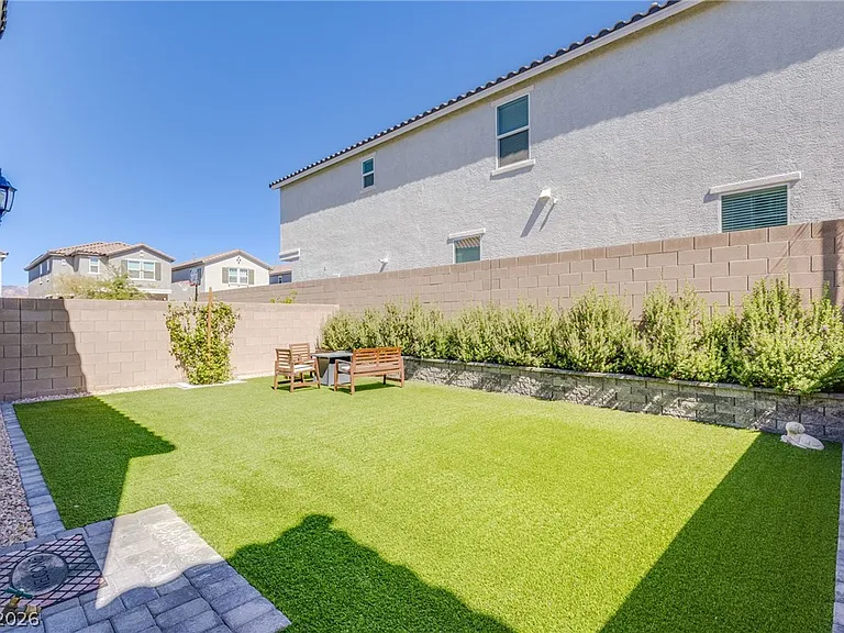 7712 Lush Oasis Ave — Photo 26