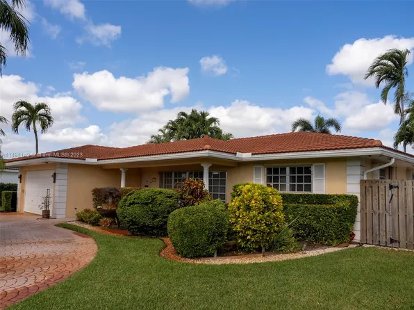 4705 Garfield St, Hollywood, FL 33021