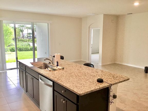 5th image of 5435 Sunshine Dr