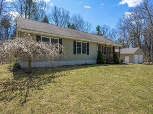 130 Raymond Road, Nottingham, NH 03290