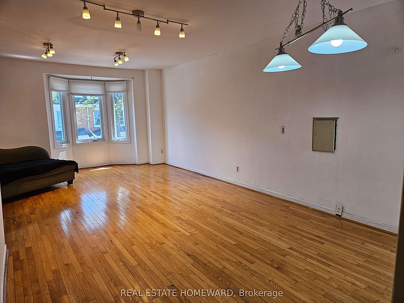 Toronto Townhouse for rent - 2 Bedrooms — photo 5