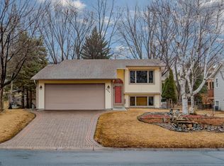 4728 W Wind Trl, Eagan, MN 55122
