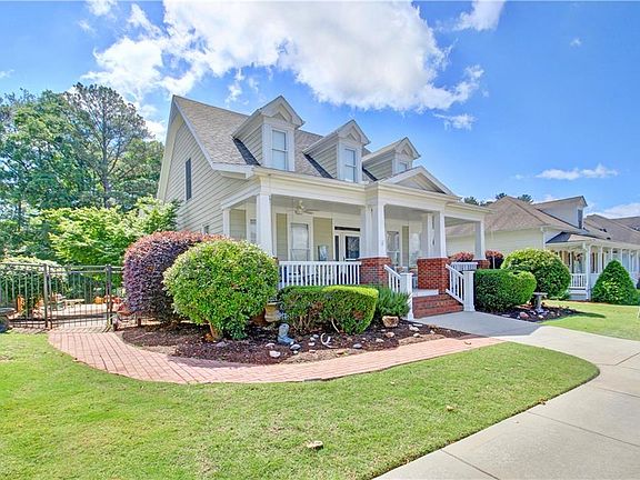 2nd image of 170 Stayman Park
