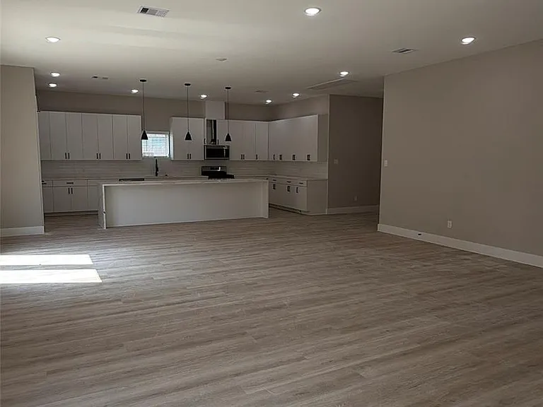 2615 Piemonte Avenue Cir — Photo 8