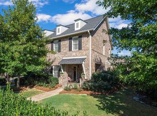2469 Northampton Dr, Hoover, AL 35226