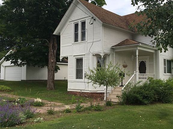 2nd image of 1 Madrid Ave