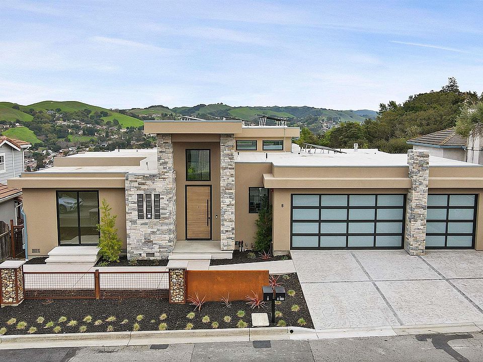 1st image of 8 N Rancho Ct