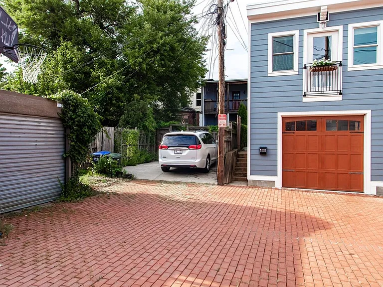 Walker Ct SE — Photo 13