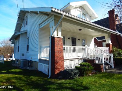 1027 E Main St, Roaring Spring, PA, 16673