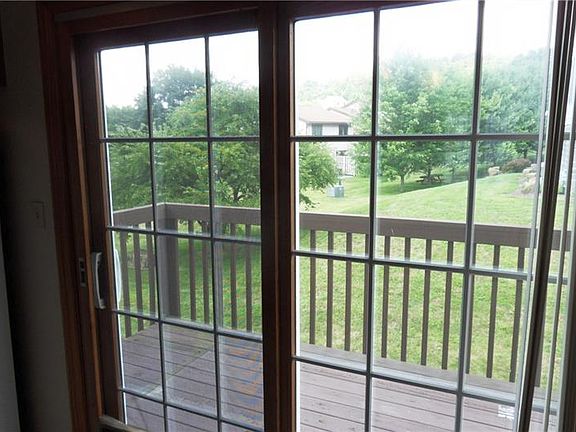 5th image of 901 Gazebo Dr