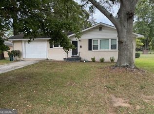412 Bernard Dr, Warner Robins, GA 31093