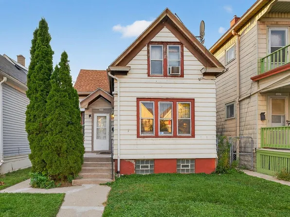 2449 South 13th STREET, Milwaukee, WI 53215