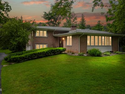 15 Campus View Drive, Loudonville, NY, 12211