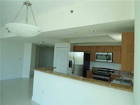 5th image of 1451 S Miami Ave APT 301
