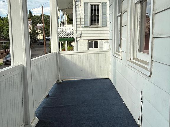 5th image of 251 S Spruce St
