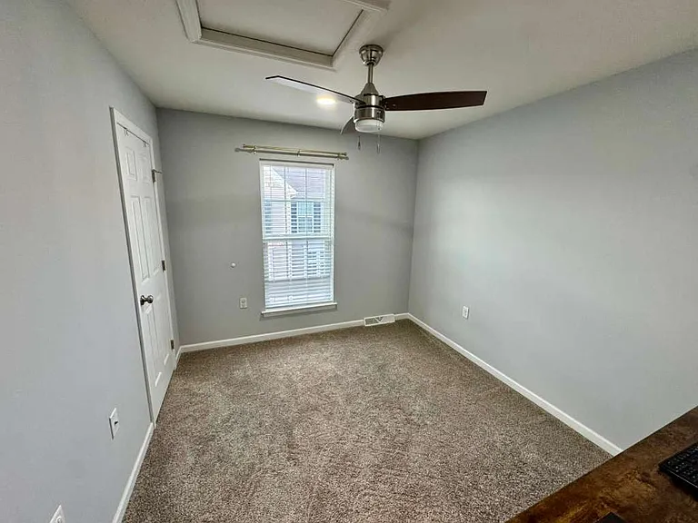 3017 Meridian Cmns #A — Photo 16