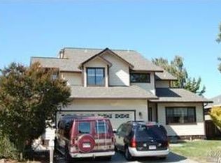 1646 Cerro Sonoma Cir, Petaluma, CA
