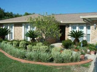 9 Bass Lake Dr, Debary, FL 32713