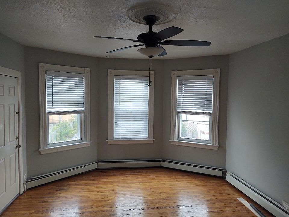 1st image of 71 Sorrento St Floor 2