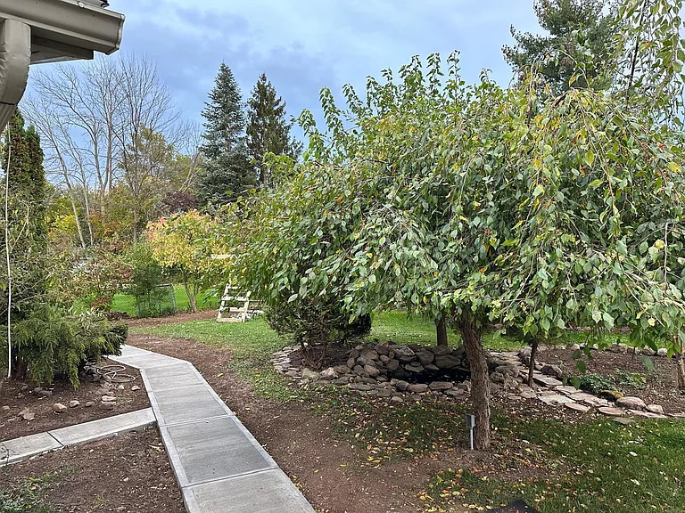 61 Grandview Ln #1 — Photo 12