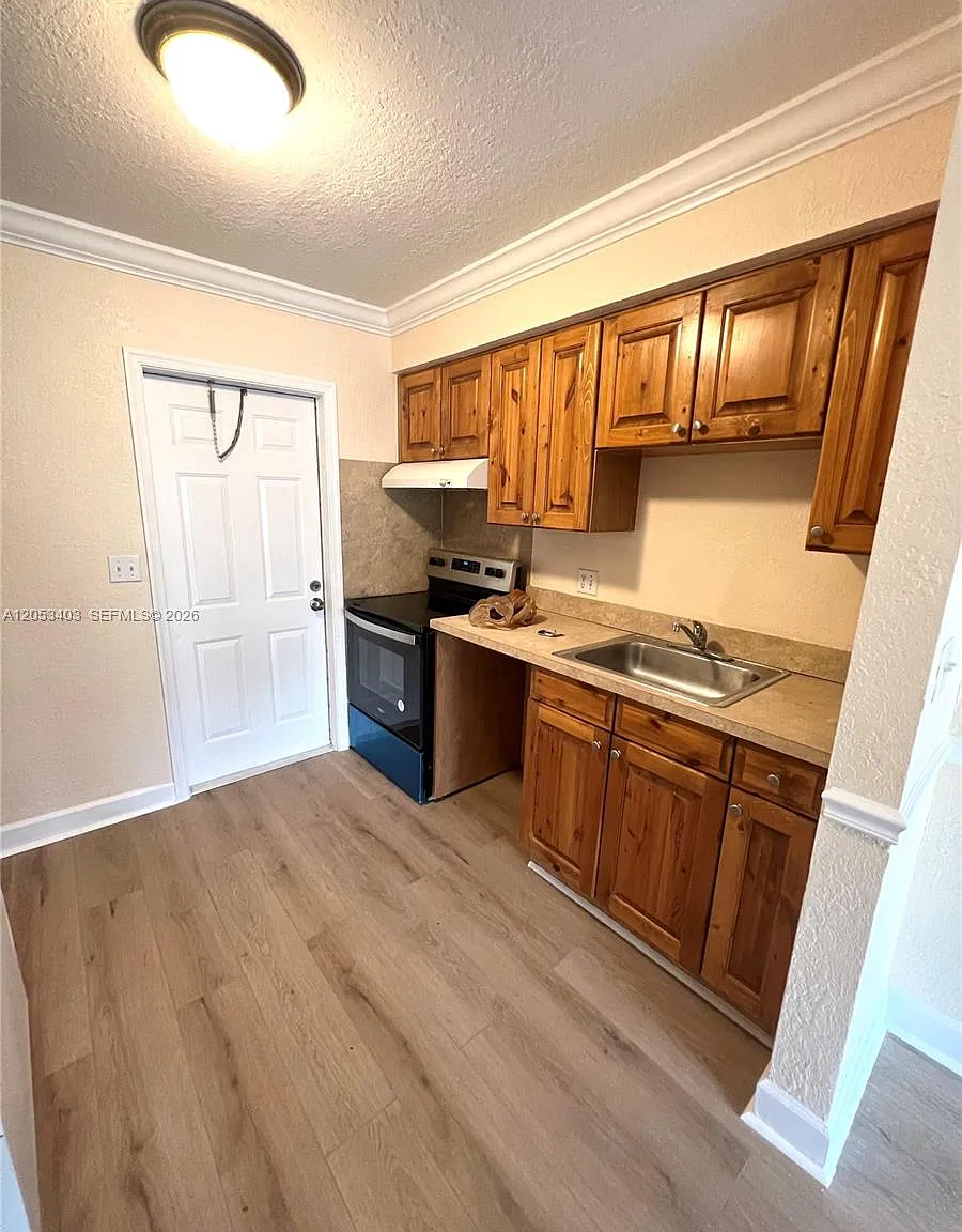 Coral Springs Village Gre — Photo 3