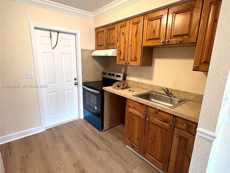 8701 NW 38th Dr #B-1 — Photo 5