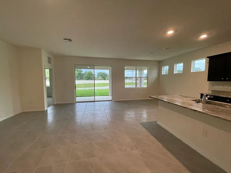 3616 Mossy Limb Ct — Photo 10