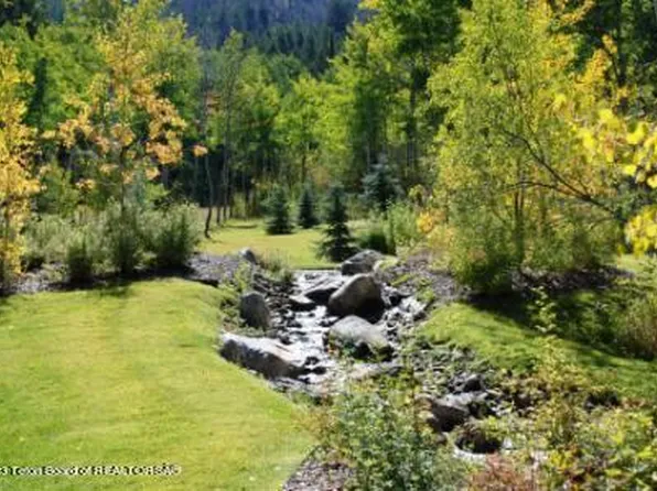 74 Targhee Trl, Victor, ID 83455