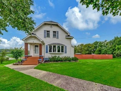 13651 Bloomingdale Rd, Akron, NY, 14001
