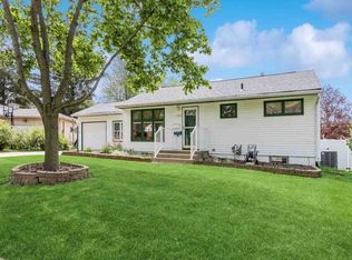 1322 Carroll St, Iowa City, IA 52240