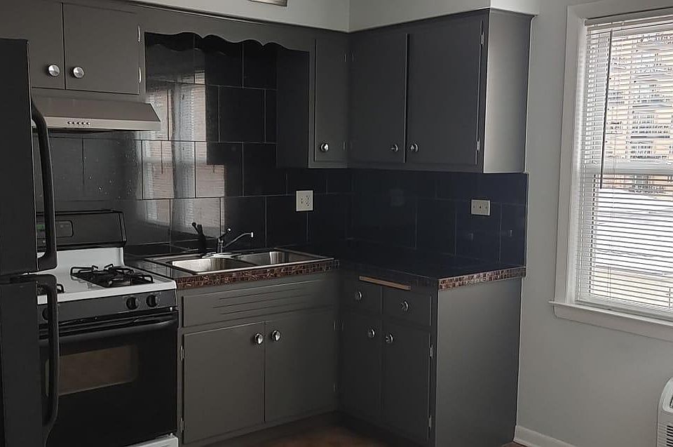 1st image of 7221 W Wellington Ave APT 2C