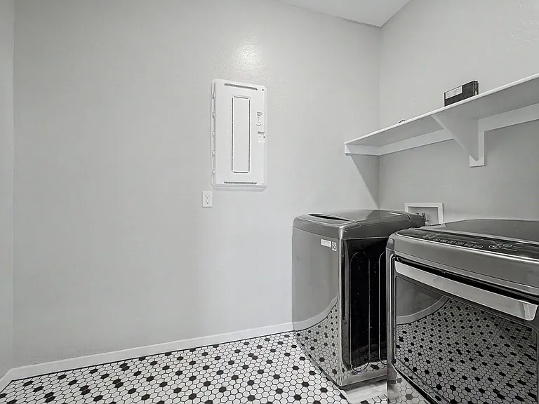 17797 W Cassia Way — Photo 33