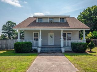 301 S 18th St, Erwin, NC 28339