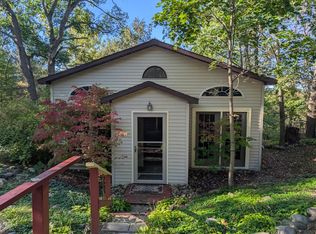 12255 Thomas St, Atlanta, MI 49709