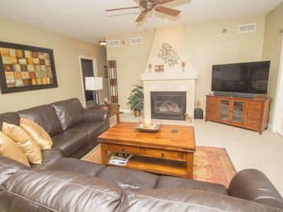 2912 N University Dr, Waukesha, WI, 53188
