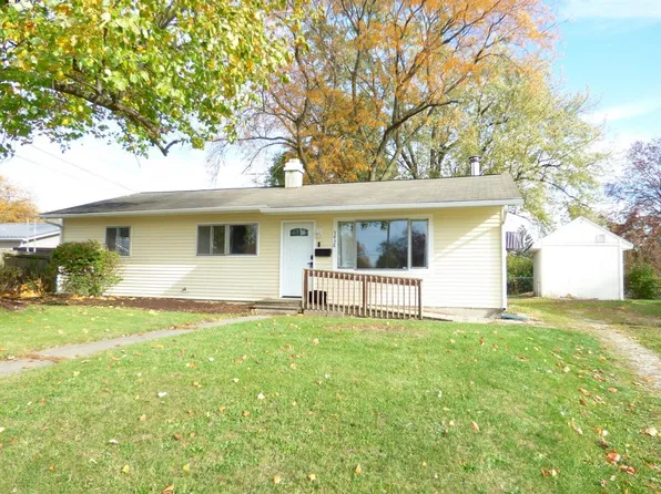 5438 Brighton Dr, Fort Wayne, IN 46825