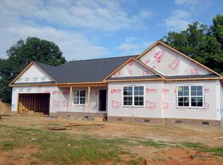 207 Grassy Pond Creek Rd, Gaffney, SC 29341