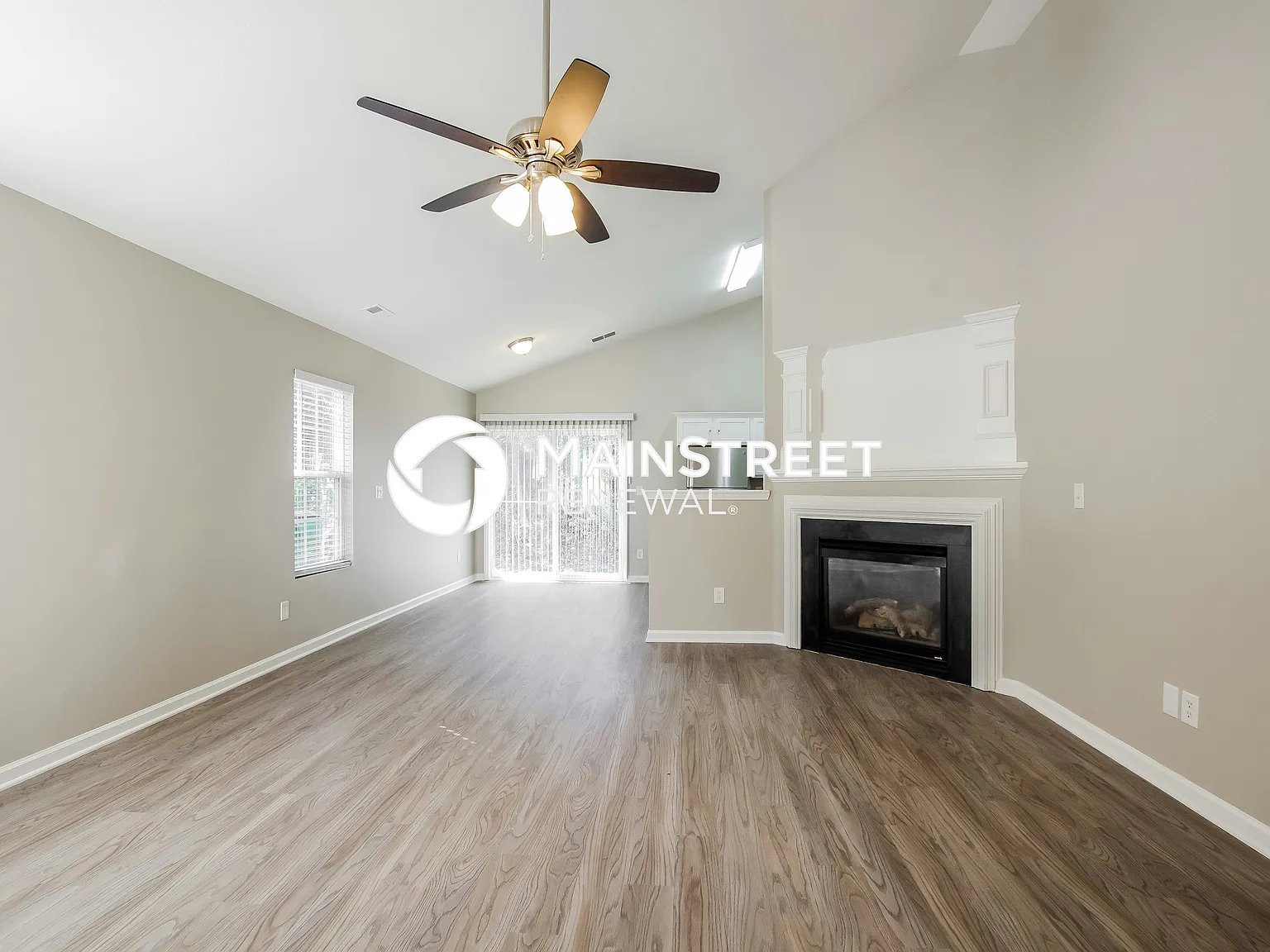 6246 Green Vista Ct — Photo 3