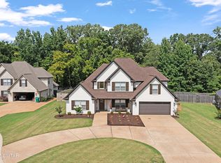 102 Fawn Ridge Cv, Medina, TN 38355
