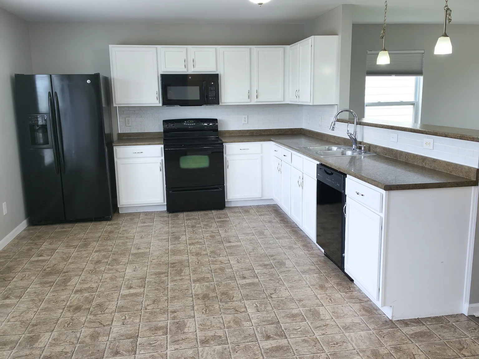 5818 Sable Ridge Drive Southeast - 1 — Photo 4