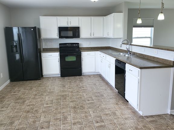4th image of 5818 Sable Ridge Dr SE